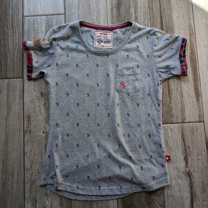 Pilatus Luzern Youth's  Gray Graphic T-Shirt Size M Swiss Flag Dragon Print